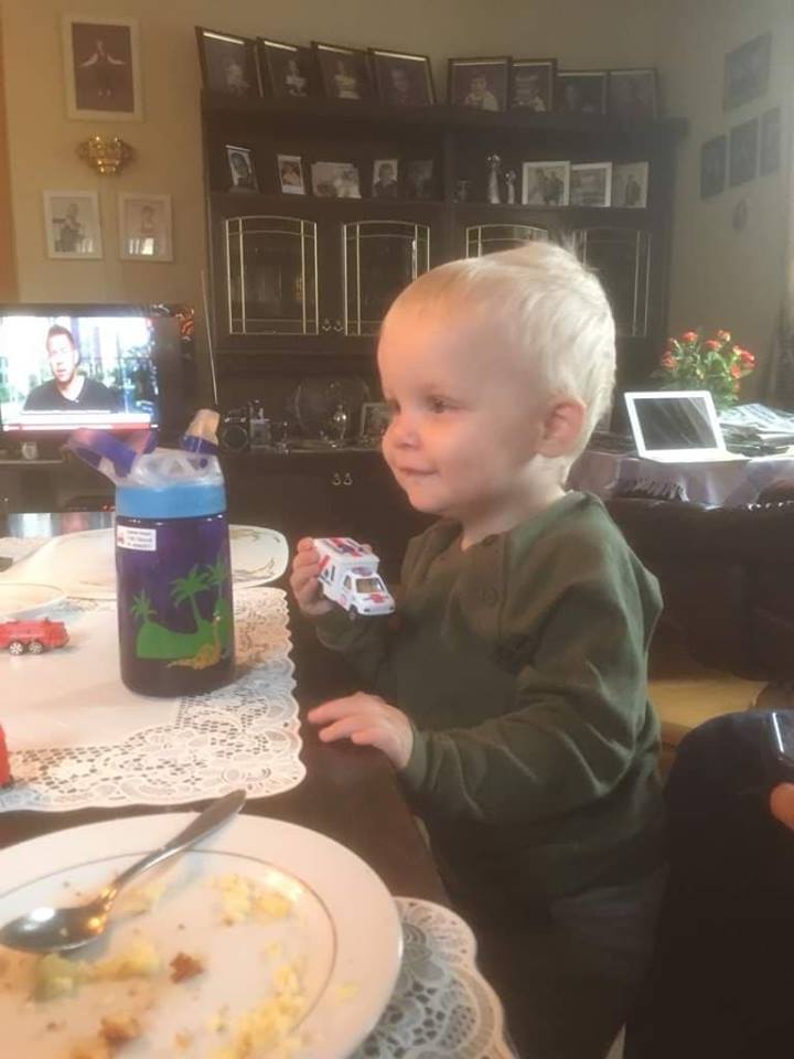 47574699_318352165672550_780221040277061632_n